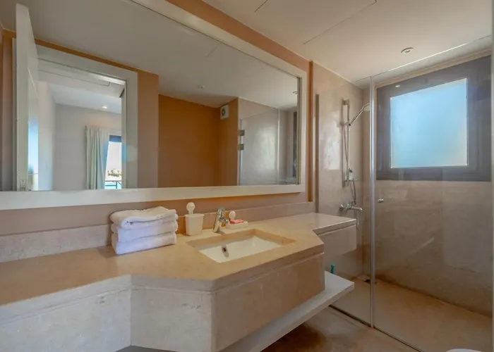 Villa 3Br Family Villa In Sabina, El Gouna, Lagoon & Private Heated Pool *