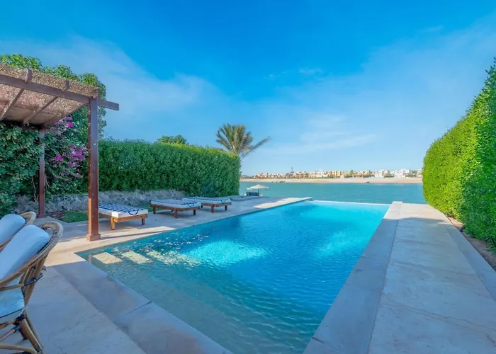 Villa 3Br Family Villa In Sabina, El Gouna, Lagoon & Private Heated Pool
