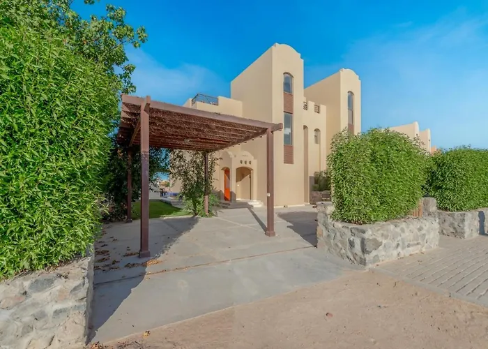 3Br Family Villa In Sabina, El Gouna, Lagoon & Private Heated Pool Hurghada