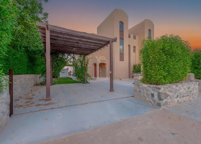 Villa 3Br Family Villa In Sabina, El Gouna, Lagoon & Private Heated Pool Hurghada